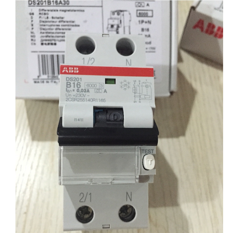 Leakage circuit breaker